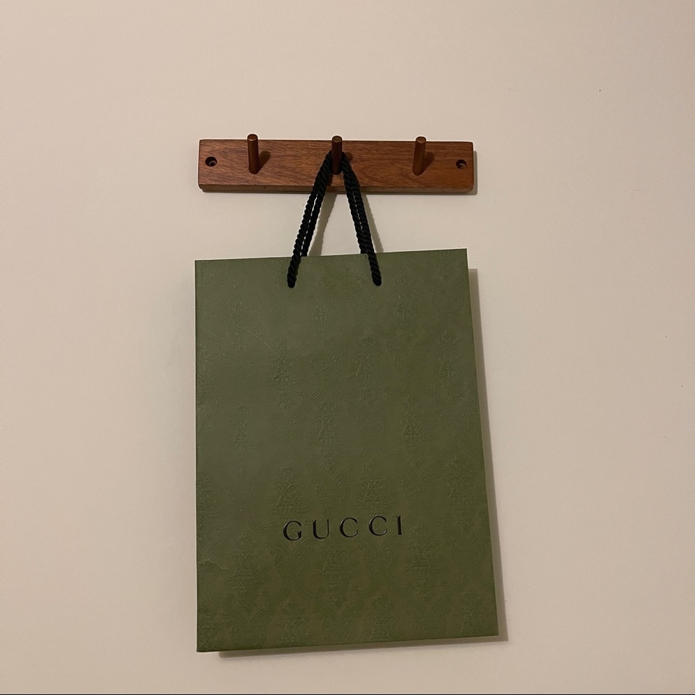 Gucci paper bag